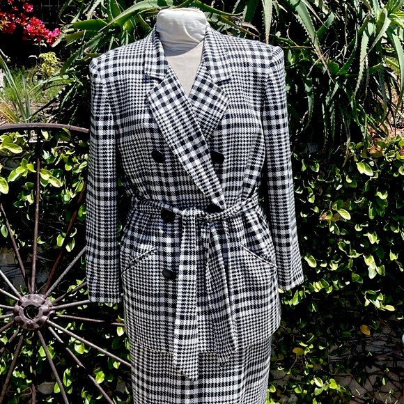 Christian Dior 1980s houndstooth print plaid skirt set - Picture 2 of 9